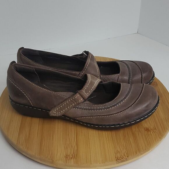 Clarks Bendables Mary Janes Brown Leather Women's Shoe Size 10M - Picture 1 of 11